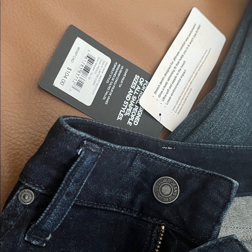 Silver Jeans (32x33) Avery Bootcut Jeans Curvy Fit High Rise Side Slits - Picture 7 of 15